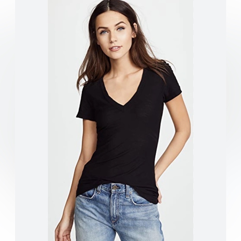 Basic tee​​